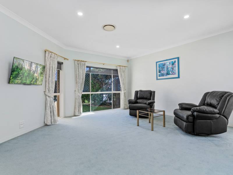 6 Massachusetts Court, Varsity Lakes, QLD 4227 AUS