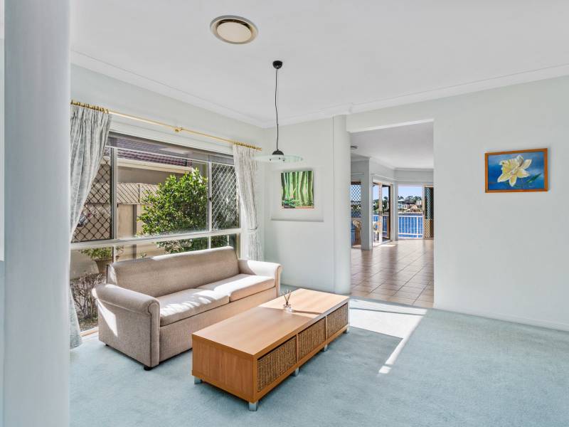 6 Massachusetts Court, Varsity Lakes, QLD 4227 AUS
