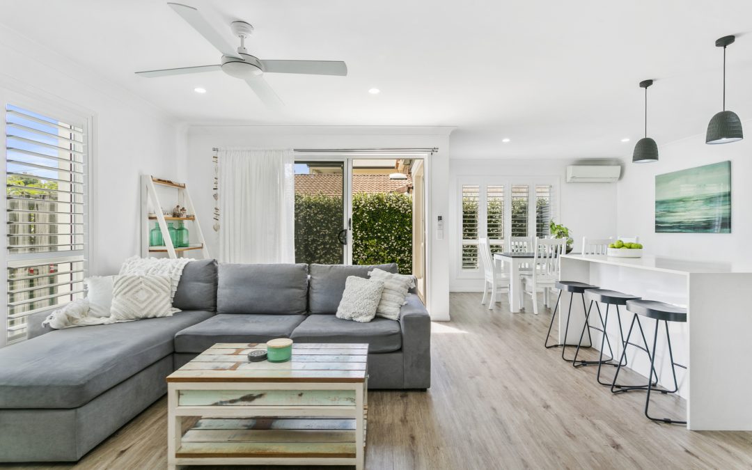1/38-40 Robert Street, Labrador  QLD  4215