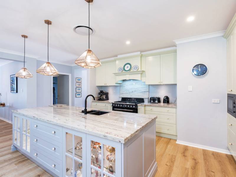 37 Kirkwood Place, Reedy Creek, QLD 4227 AUS