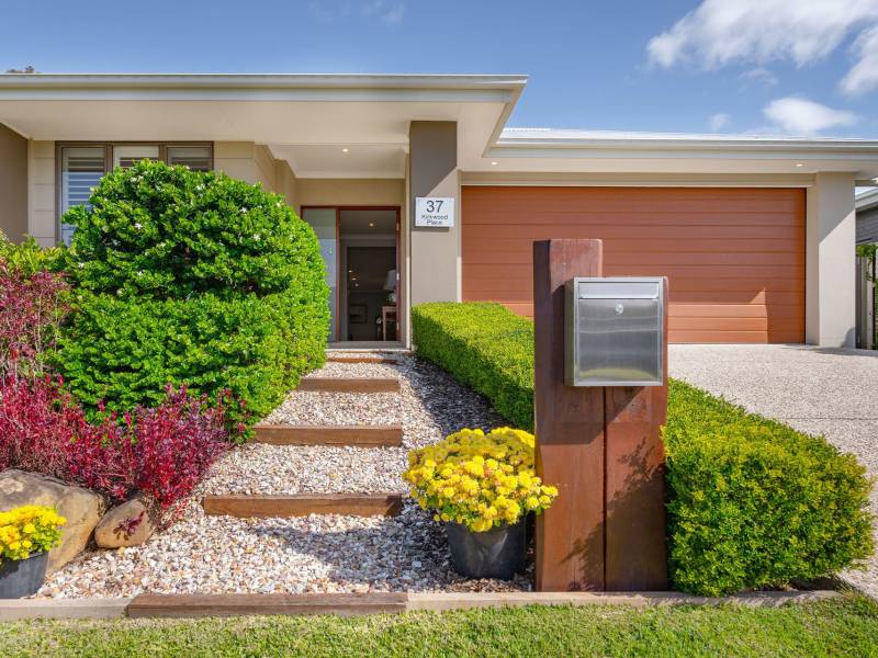 37 Kirkwood Place, Reedy Creek, QLD 4227 AUS