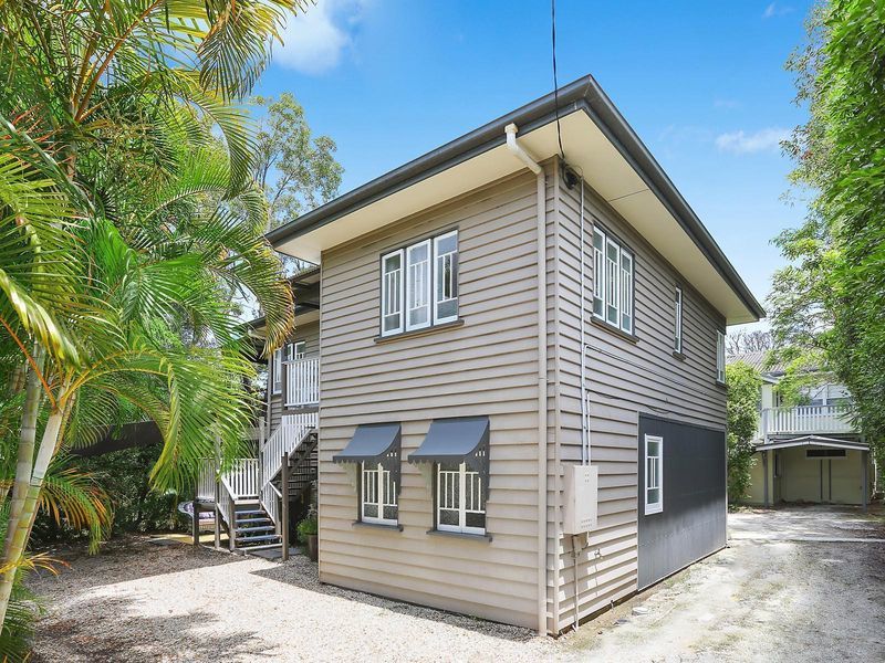 1/2 Musgrave Avenue, Southport, QLD 4215 AUS