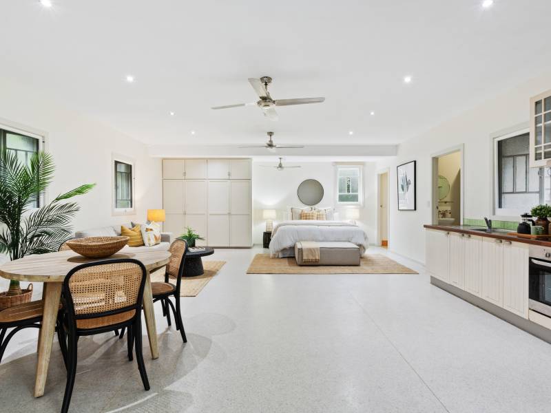 1/2 Musgrave Avenue, Southport, QLD 4215 AUS