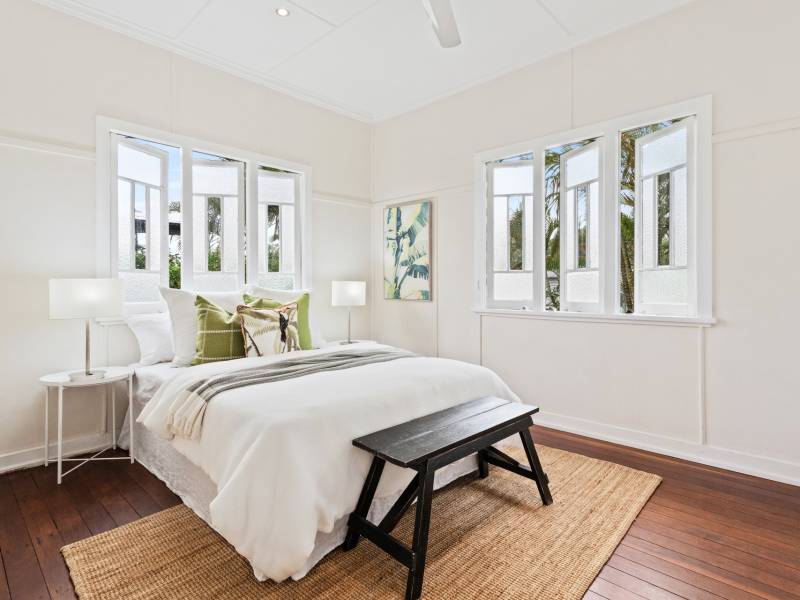 1/2 Musgrave Avenue, Southport, QLD 4215 AUS
