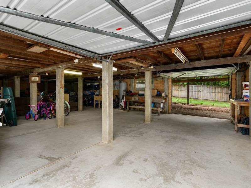 60 Muir Street, Labrador, QLD 4215 AUS