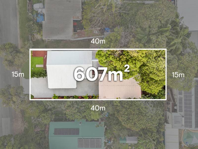 26 Bellevue Parade, Labrador, QLD 4215 AUS