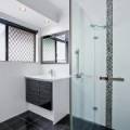2/6 Mace Court, Labrador, QLD 4215 AUS