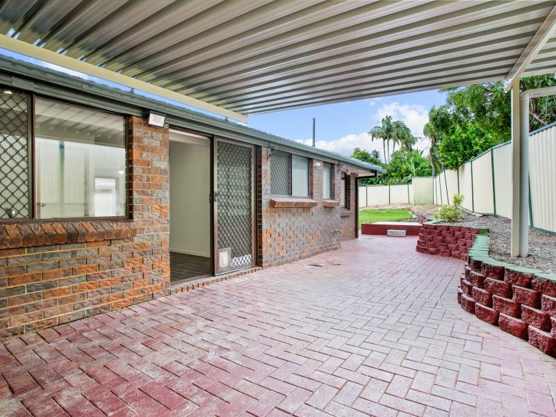 2/6 Mace Court, Labrador, QLD 4215 AUS