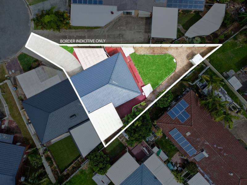 2/6 Mace Court, Labrador, QLD 4215 AUS