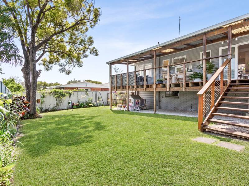 60 Muir Street, Labrador, QLD 4215 AUS