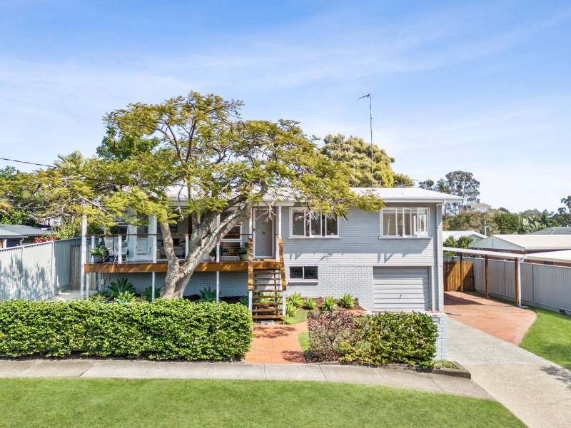 60 Muir Street, Labrador, QLD 4215 AUS