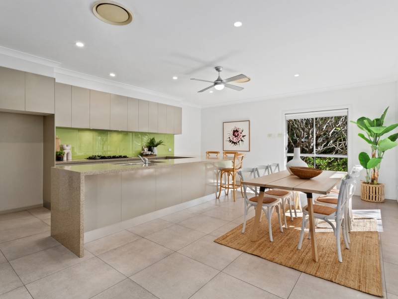 6 Weber Court, Nerang, QLD 4211 AUS