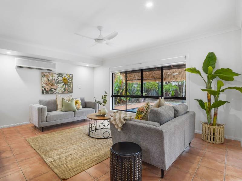 18A The Parade, Helensvale, QLD 4212 AUS
