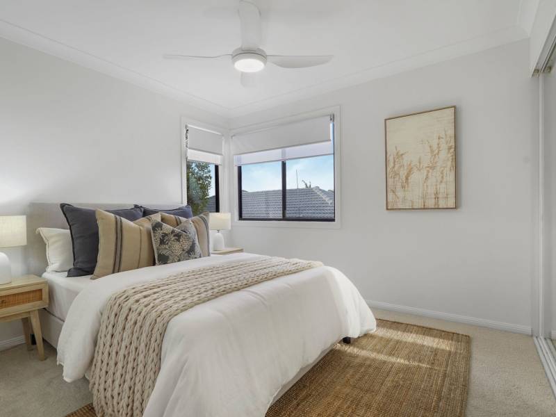 18A The Parade, Helensvale, QLD 4212 AUS