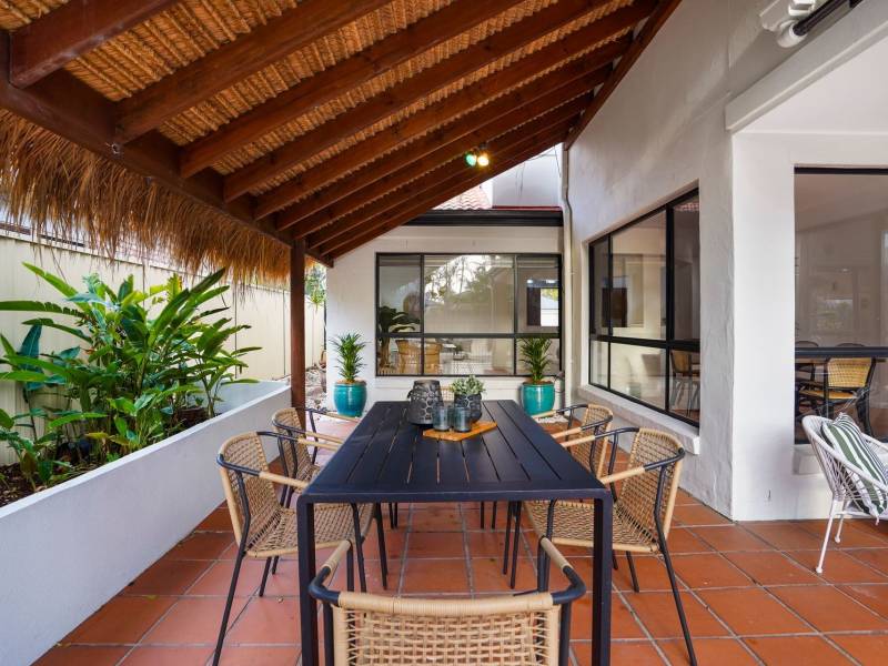 18A The Parade, Helensvale, QLD 4212 AUS