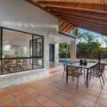 18A The Parade, Helensvale, QLD 4212 AUS