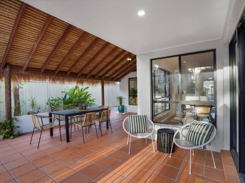 18A The Parade, Helensvale, QLD 4212 AUS
