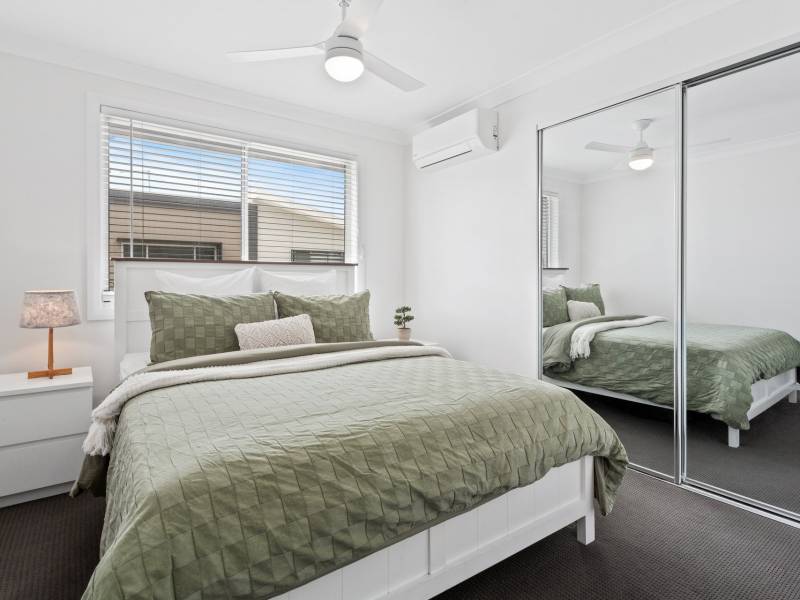 33/138 Central Street, Labrador, QLD 4215 AUS
