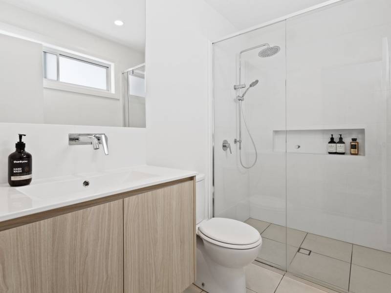 33/138 Central Street, Labrador, QLD 4215 AUS